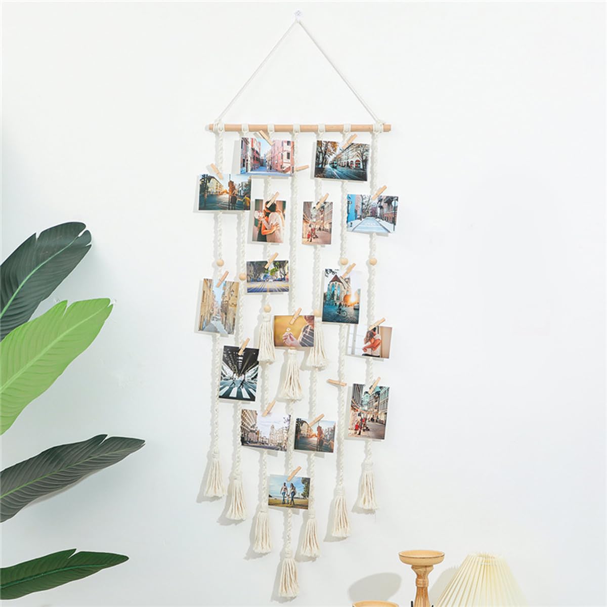 Macramé Photo Display – Boho Wall Hanging for Polaroids & Postcards